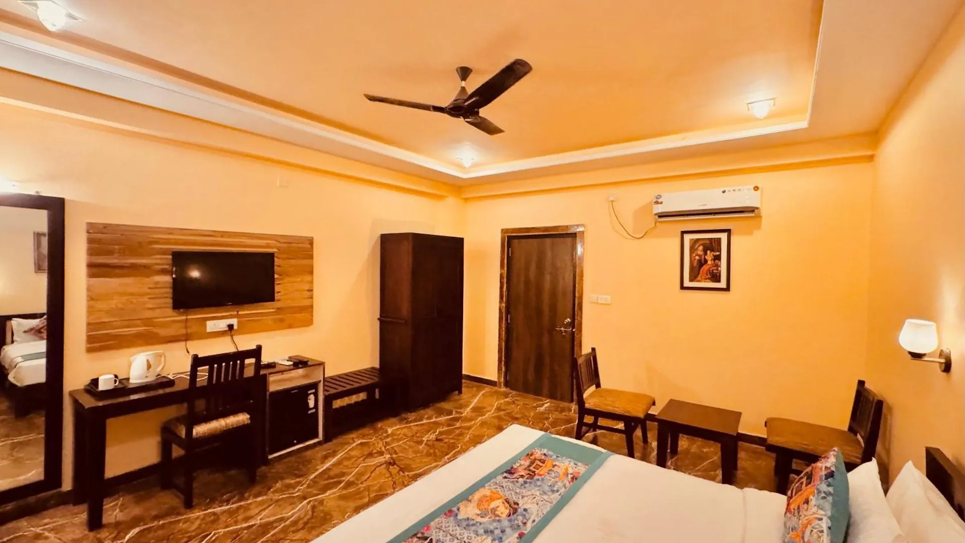 **** Otel Udaipur Valley Paradise -A Luxury Stay In Mountains Hindistan