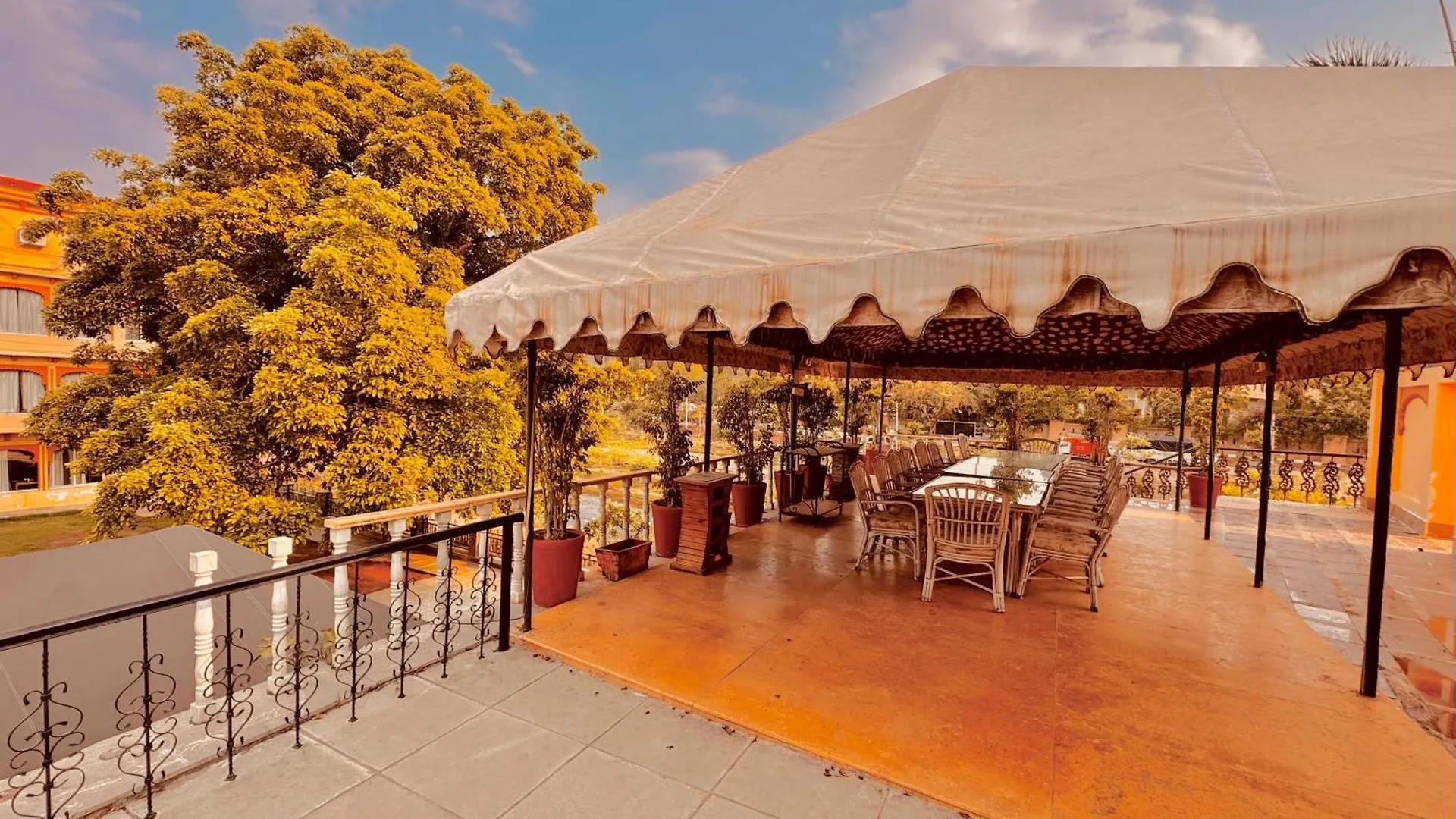 Udaipur Valley Paradise -A Luxury Stay In Mountains Otel