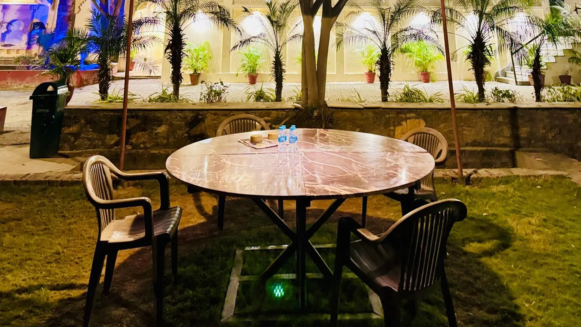 Udaipur Valley Paradise -A Luxury Stay In Mountains